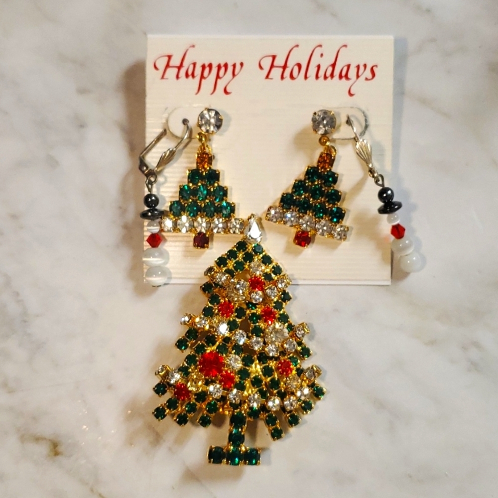Vintage Pronged Glass Stones Christmas Tree Brooch & Earring Set w/extra Snowmen